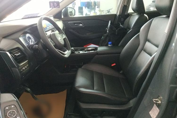 Used Nissan X-Trail 2021 VC-Turbo 300 CVT 2WD Luxury Edition Left Front Seat