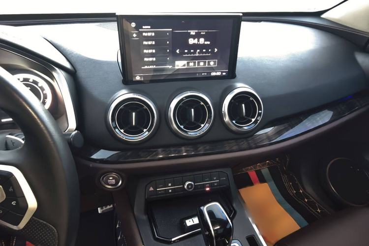 Used Wey VV5 2017 2.0T Flagship Edition
