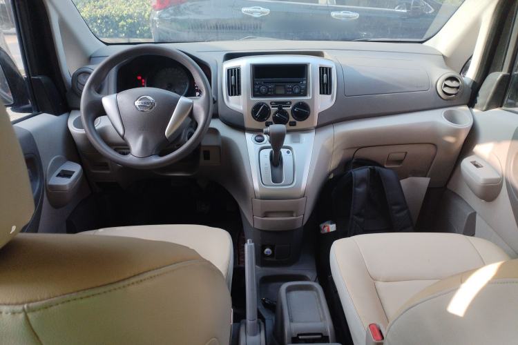 Used Nissan NV200 2014 1.6L CVT Luxury Model China IV Standard