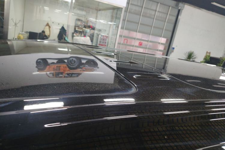 Used Denza D9 2025 DM-i Smart Drive 1020 Four-Wheel Drive Deluxe Model
