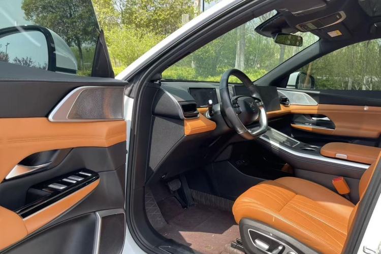 Used XPeng G9 2024 570 Pro Interior 3