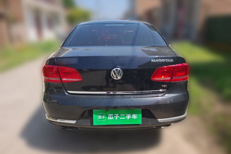 Used Volkswagen Magotan 2016 2.0 TSI Luxury Comfort Version
