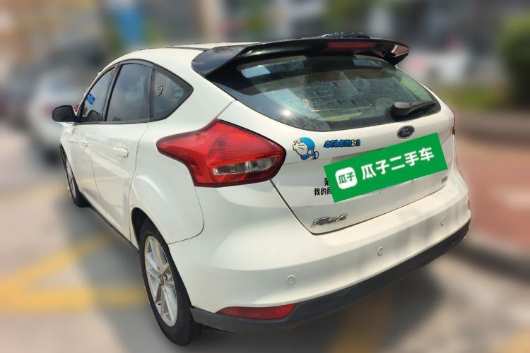 Used Ford Focus 2015 Hatchback 1.6L Automatic Fashion Edition Rear Left 45 Deg