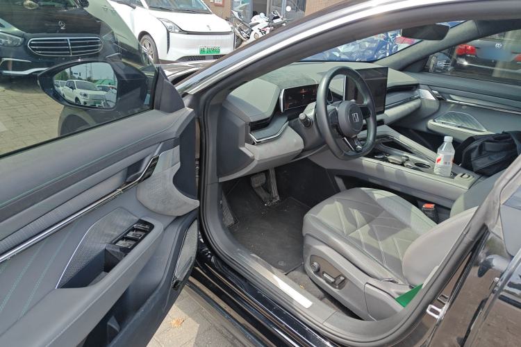 Used Zeekr 001 2023 WE Edition 100 kWh