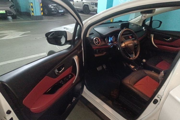 Used Haval H1 2016 Revised Version Blue Badge 1.5L AMT Luxury Edition