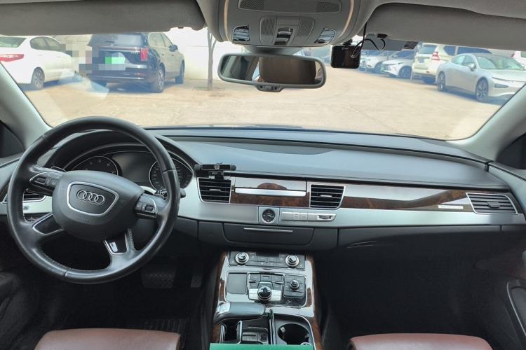 Used Audi A8 2013 A8L 45 TFSI quattro Comfort model
