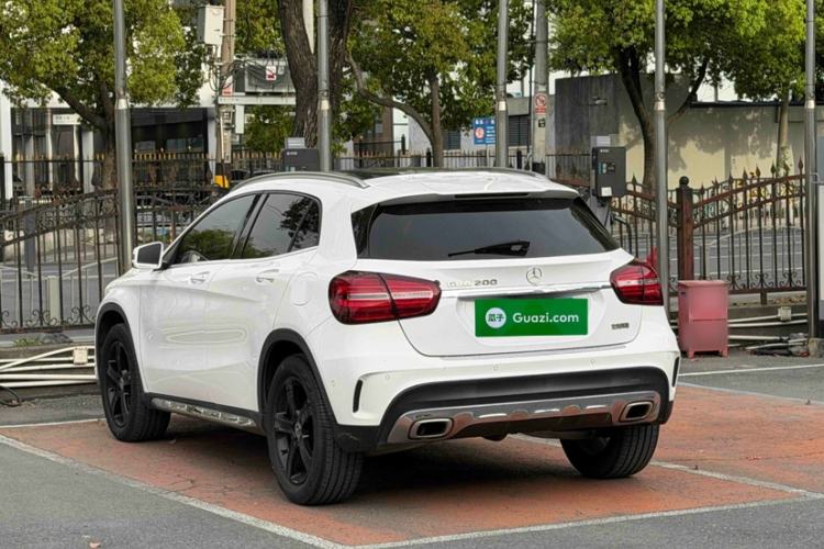 Used Mercedes-Benz GLA 2019 GLA 200 Fashion Model Exterior 3