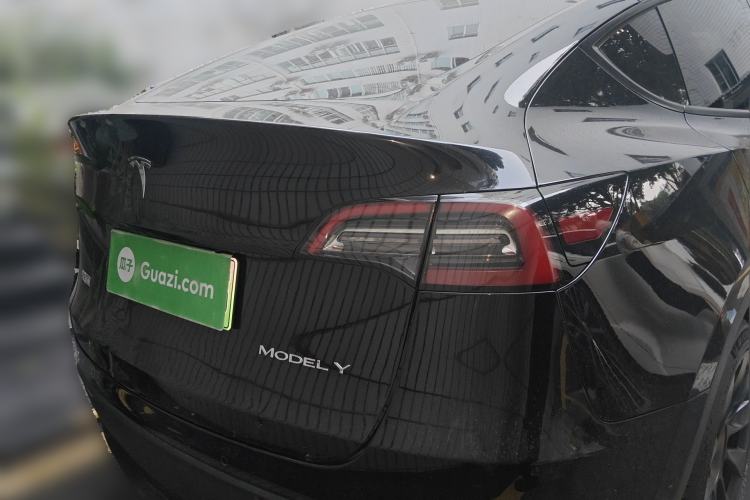 Used Tesla Model Y 2022 Long-Range All-Wheel-Drive Version Rear