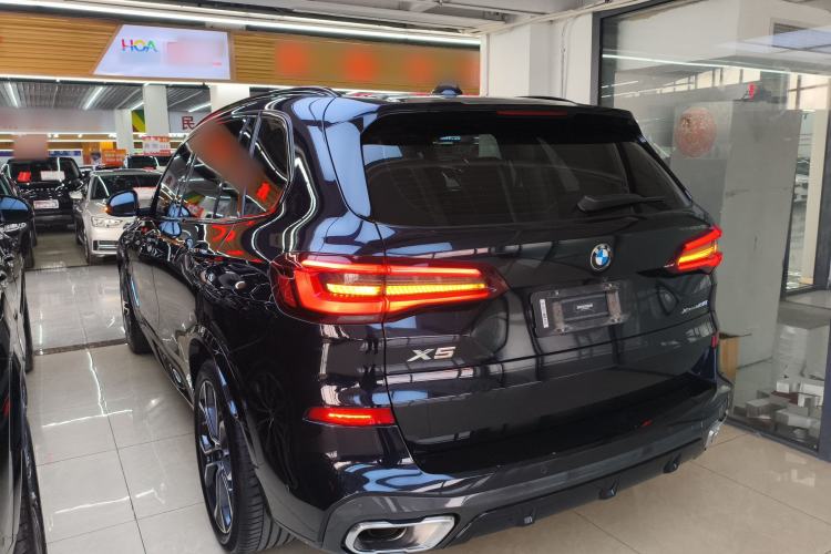 Used BMW X5 2022 Restyled xDrive 40Li M Sport Package
