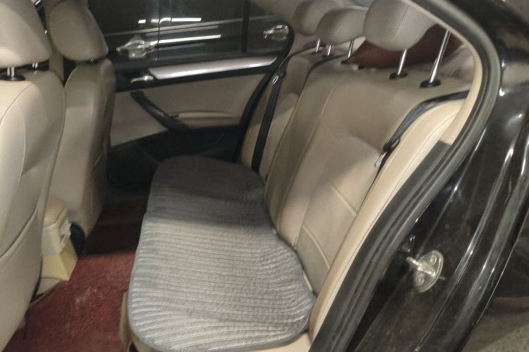 Used Volkswagen Santana 2015 1.4L Manual Comfort Edition
