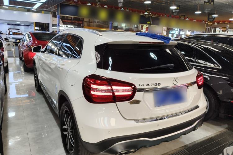 Used Mercedes-Benz GLA 2017 GLA 200 Fashion Model