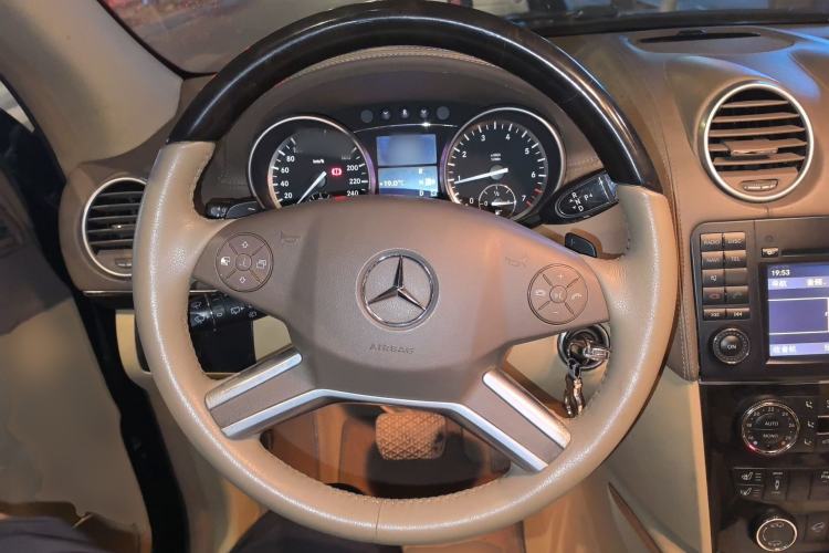 Used Mercedes-Benz GL-Class 
