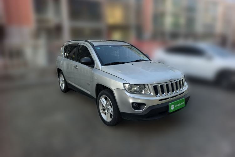 Used Jeep Compass 2011 2.4L four-wheel drive luxury version
