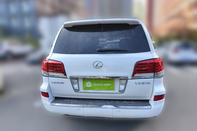 Used Lexus LX 2009 570
