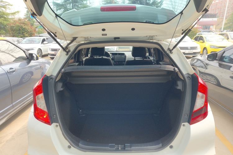 Used Honda Fit 2018 1.5L CVT Comfort Sunroof Version
