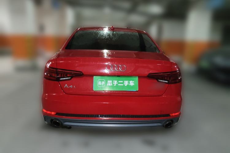 Used Audi A4L 2018 30th Anniversary Edition 40 TFSI Fashion Model
