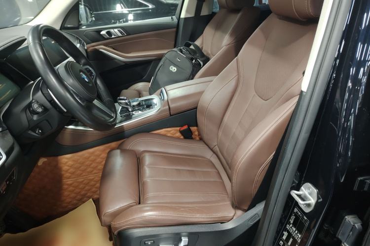 Used BMW X5 2022 xDrive40i M Sport Package