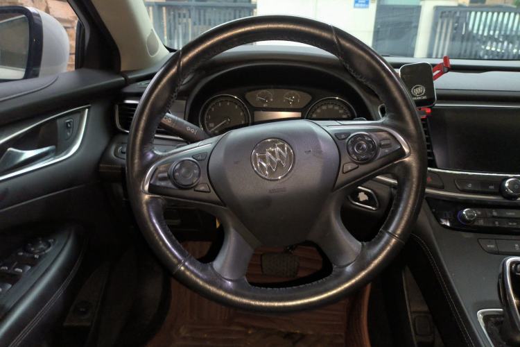 Used Buick LaCrosse 2018 20T Elite Edition
