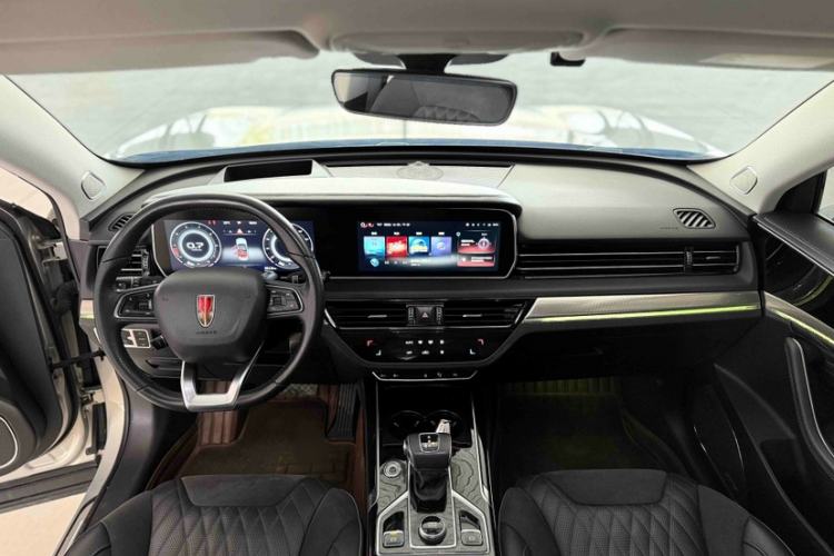 Used Hongqi HS5 2022 2.0T Smart Connect Flagship All-Wheel-Drive Version Interior 1