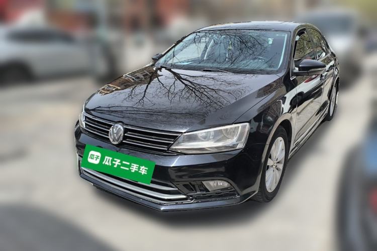 Used Volkswagen Sagitar 2015 230TSI Automatic Comfort Version