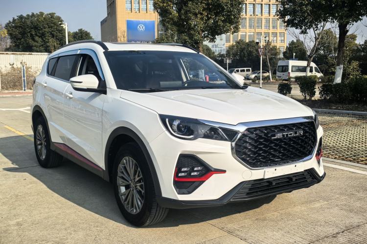 Used JETOUR X70 2023 1.5T DCT Overpass PRO+ Edition 7 Seats