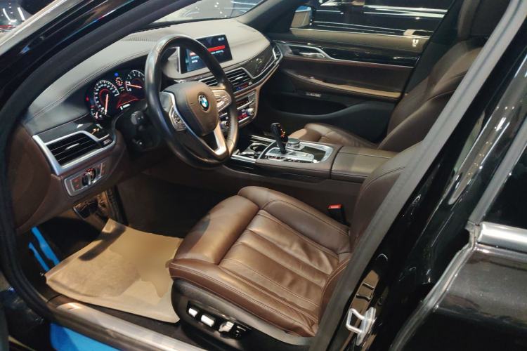 Used BMW 7 Series 2018 730Li Leading Model M Sport Package