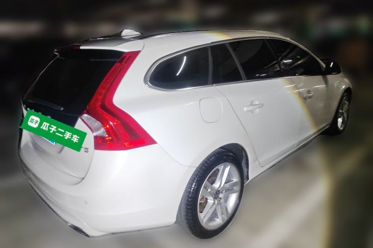 Used Volvo V60 2015 T5 Zhiya Edition
