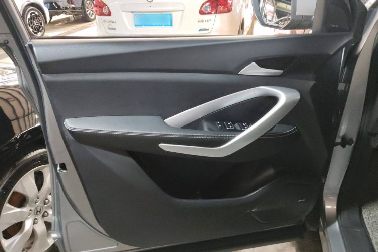 Used Baojun 530 2021 Global Car Anniversary Edition 1.5T CVT Prestige Connected Model 7 Seats
