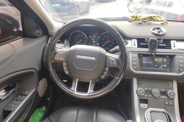 Used Land Rover Range Rover Evoque 2018 240PS PURE Style Edition
