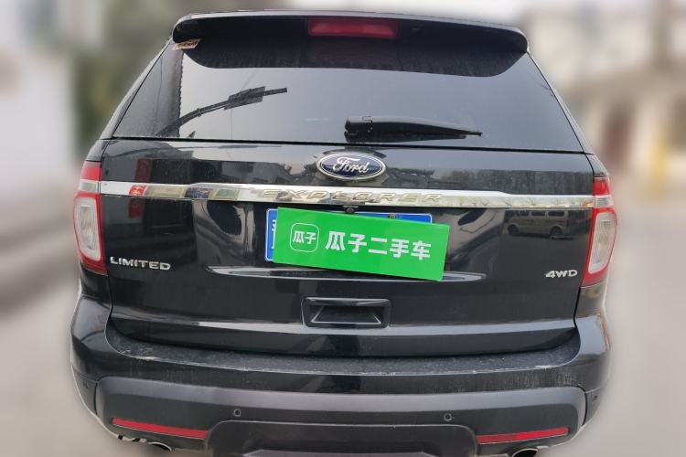 Used Ford Explorer 2013 3.5L Deluxe Model
