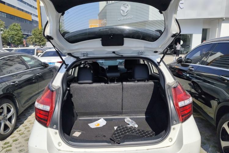 Used Toyota YARiS L Zhi Xuan 2020 1.5L CVT Leading Edition