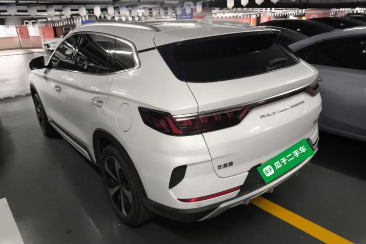 Used BYD Song PLUS New Energy 2021 EV Flagship Model Exterior 2