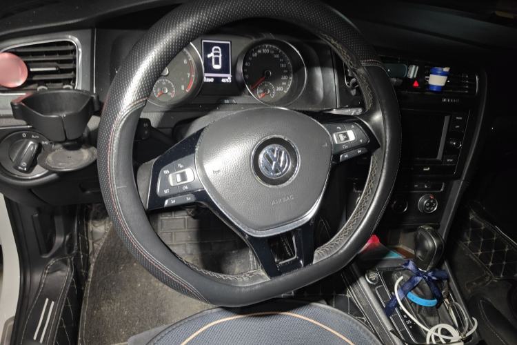 Used Volkswagen Golf 2018 230TSI Automatic Luxury Version