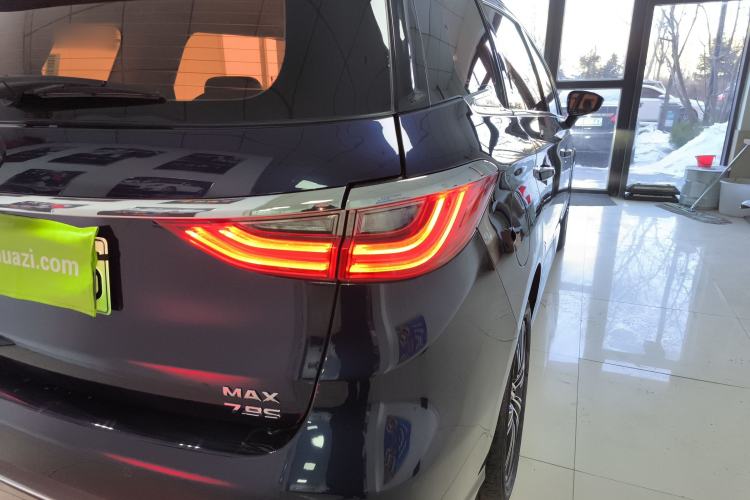 Used BYD Song MAX New Energy 2019 DM 1.5T Smart Connect Advanced 7-Seater China VI Standard Right Rear Taillight