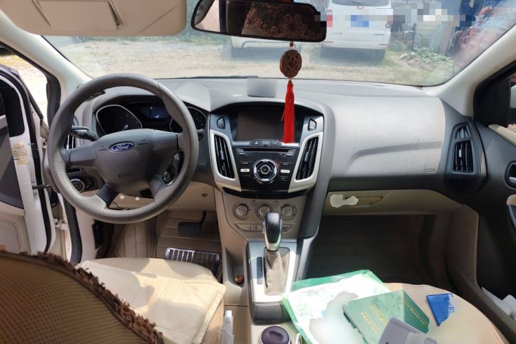 Used Ford Focus 2012 Sedan 1.6L Automatic Comfort Model
