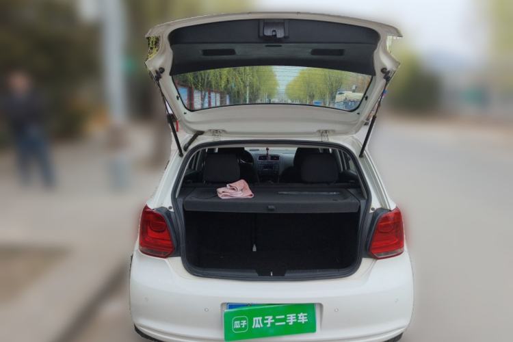 Used Volkswagen Polo 2013 1.4L Manual Comfort Edition Trunk