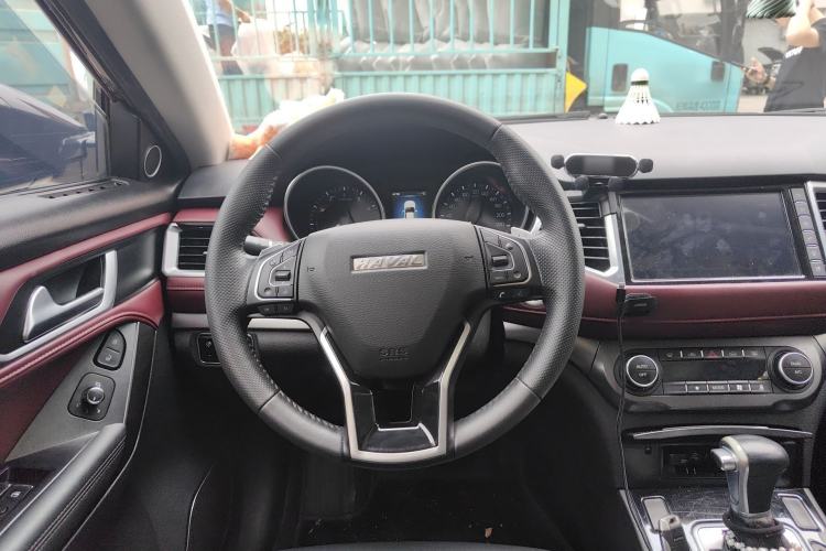 Used Haval H6 Coupe 2018 Red-Label 1.5T Automatic Two-Wheel Drive Ultra-Luxury Model Steering Wheel