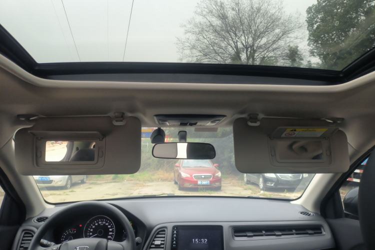 Used Honda Vezel 2020 1.5L CVT Pioneer Edition
