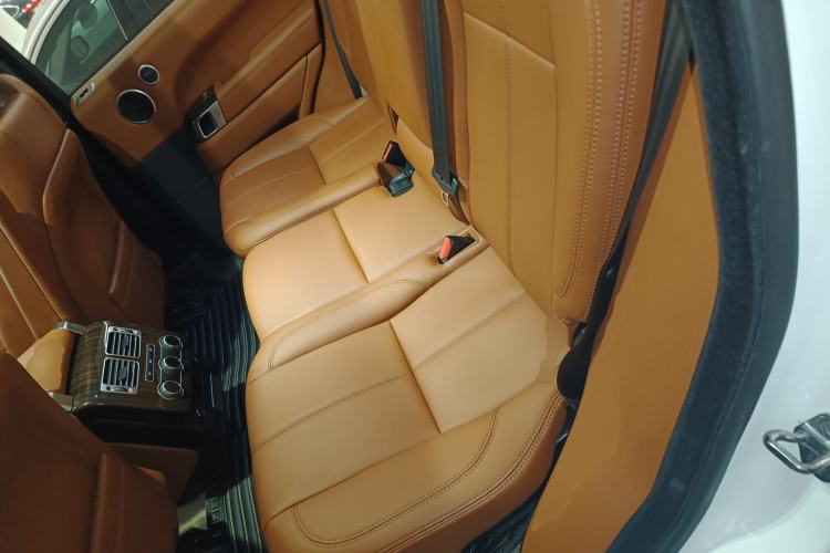 Used Land Rover Range Vogue 2015 3.0 V6 U.S.-Spec Executive Edition