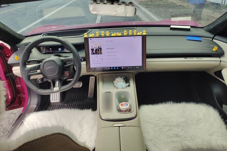 Used Xiaomi Auto SU7 2024 Four-Wheel Drive Ultra-Long Range Advanced Intelligent Driving Max Edition
