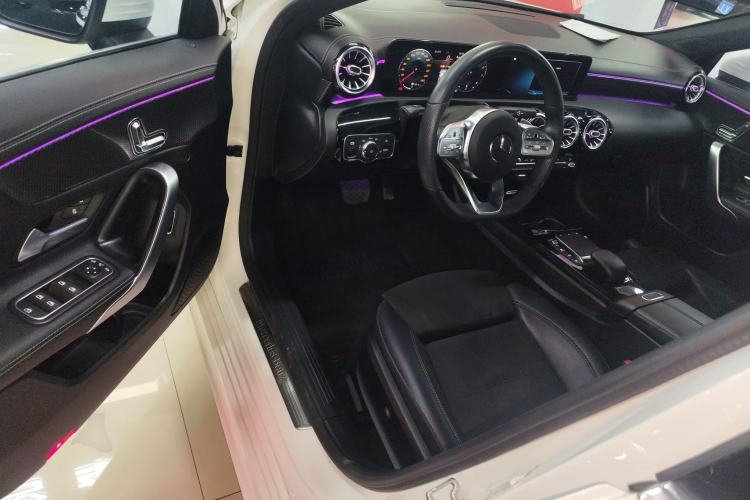 Used Mercedes-Benz A-Class 2021 A 200 L Sport Sedan Fashion Model