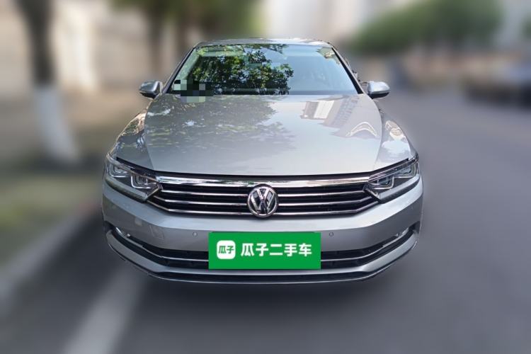 Used Volkswagen Magotan 2017 330TSI DSG Luxury Model