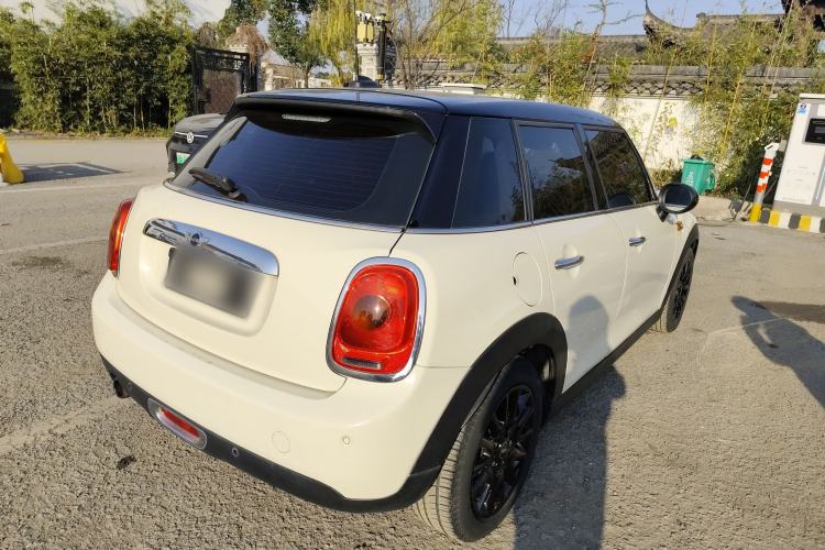 Used MINI MINI 2016 1.5T COOPER Five-Door Edition