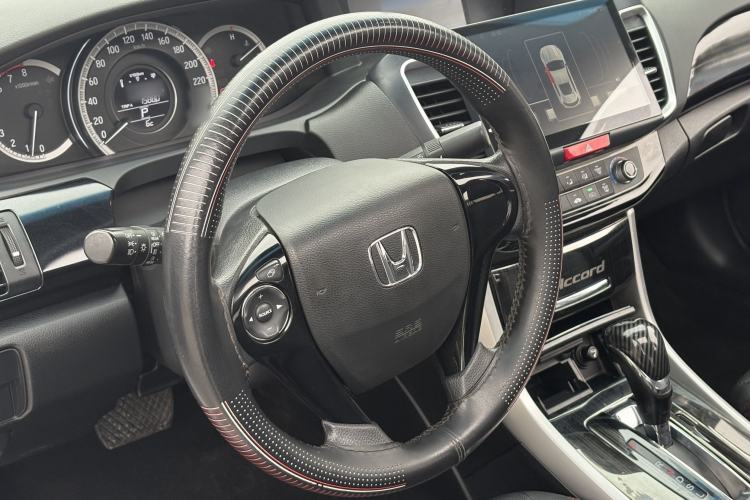 Used Honda Accord 2016 2.0L Comfort Edition
