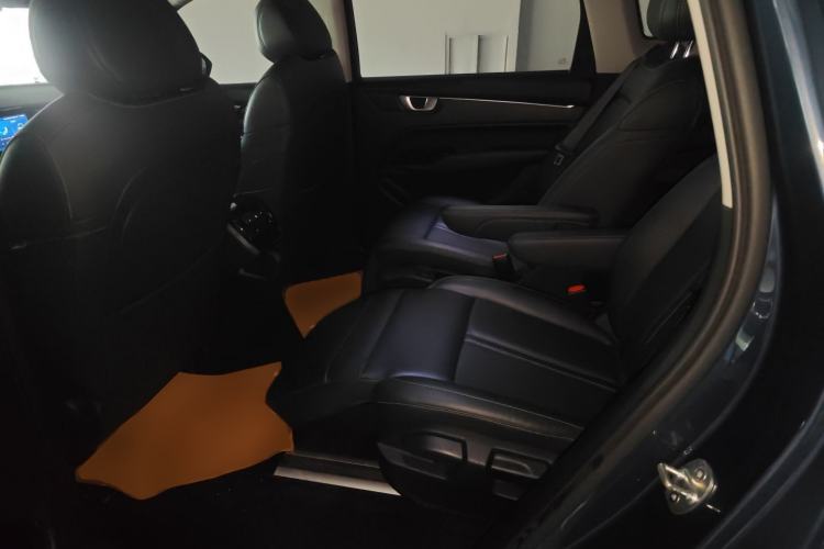 Used Wuling Victory 2020 1.5T CVT Flagship Edition Left Rear Seat