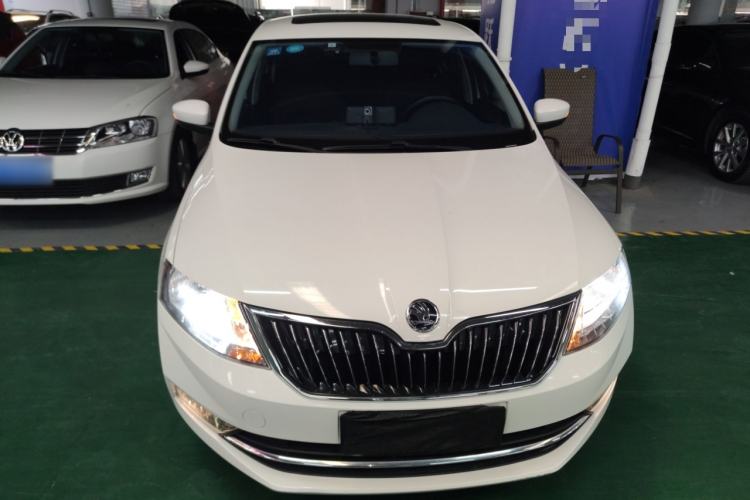 Used Skoda Rapid 2018 1.6L Automatic Comfort Edition