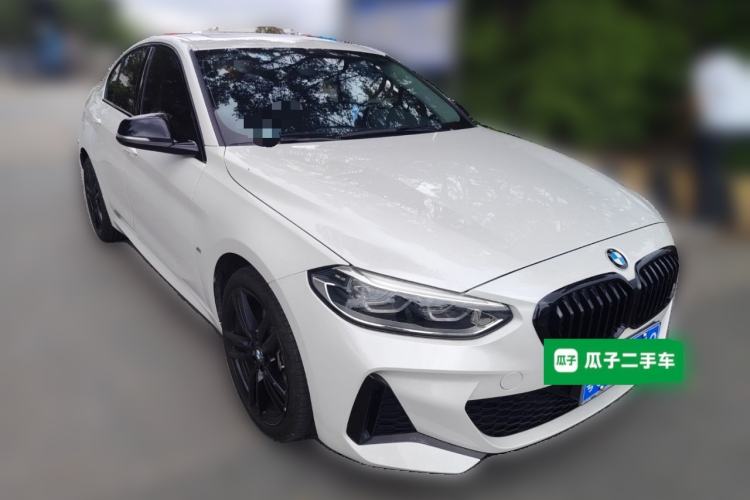 Used BMW 1 Series 2023 125i M Sport Night Edition Front Right 45 Deg