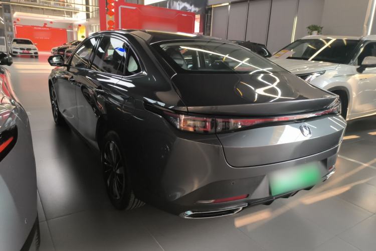 Used CHANGAN Eado PHEV 2025 Smart New Blue Whale 145KM Battleship Edition