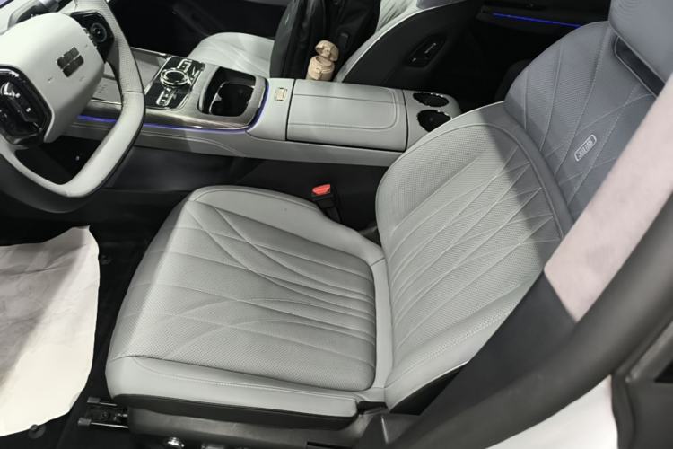 Used Geely Galaxy E8 2025 700 km Long-Range Intelligent Driving Version

