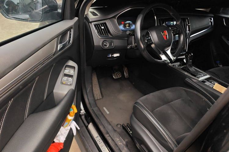 Used Roewe RX5 New Energy 2017 eRX5 50T Hybrid Connected Prestige Flagship Edition